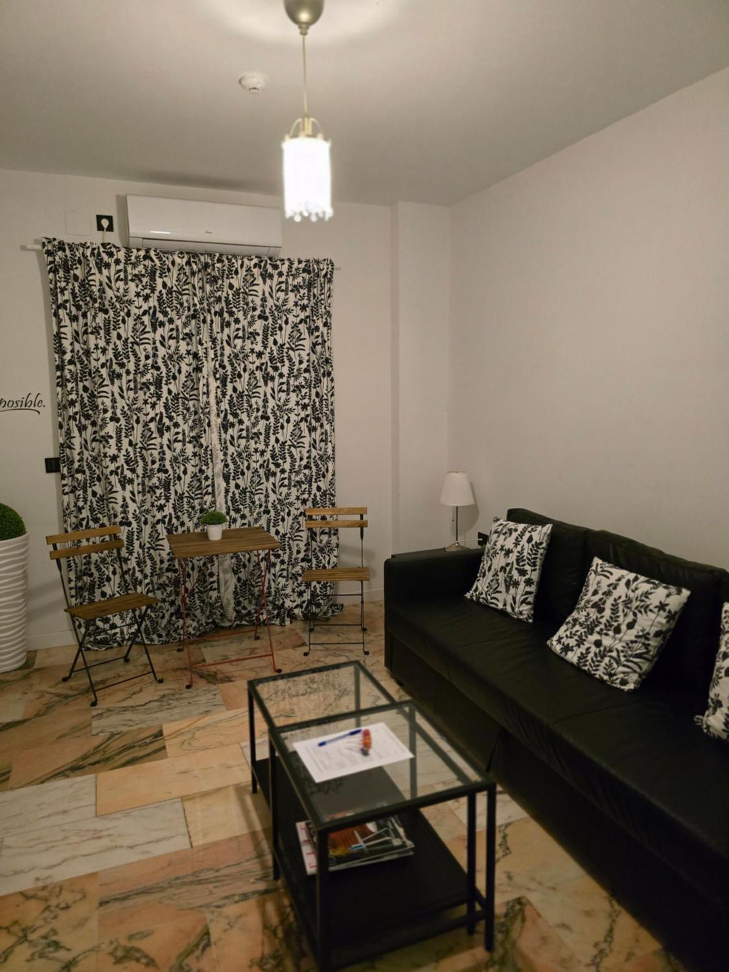 Lhome Seville